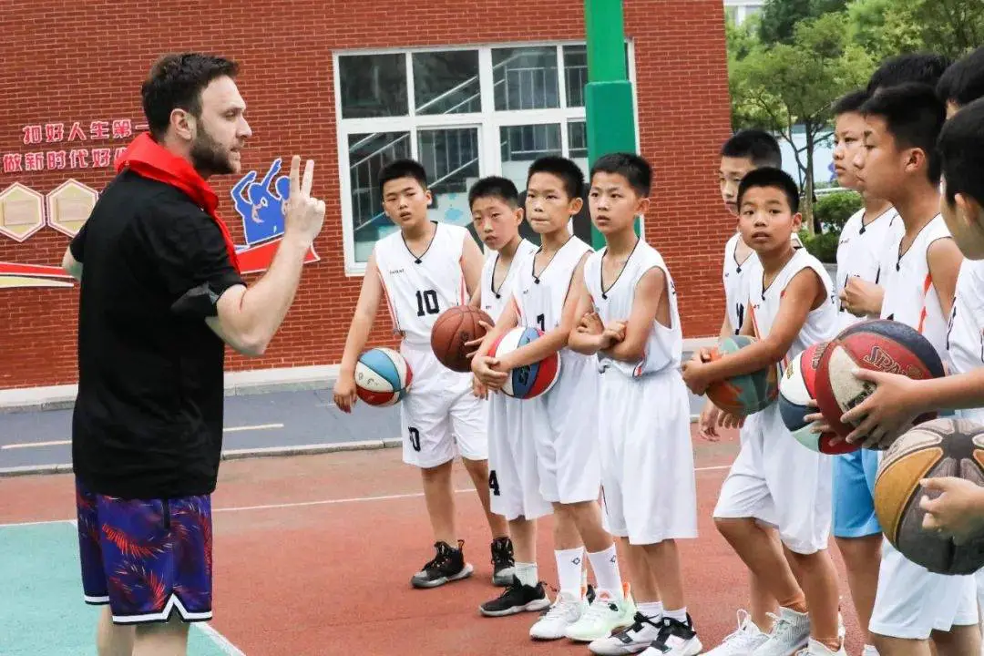 为什么稳定性对篮球发展如此重要_1
